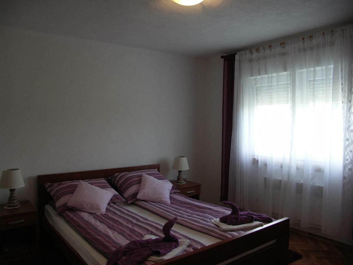 Apartments Zegarac House Кореница Екстер'єр фото